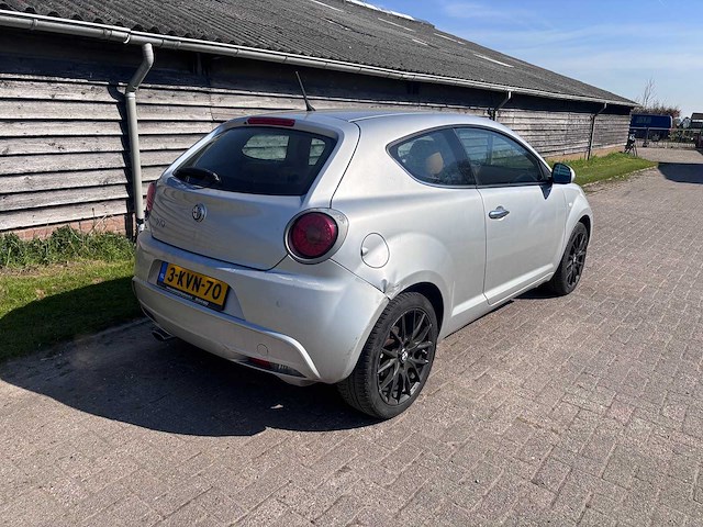 Alfa romeo - 2009 - mito - 1.4 progression - personenauto - afbeelding 18 van  26
