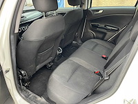 Alfa romeo - 2011 - giulietta - 1.4 turbo distinctive - personenauto - afbeelding 3 van  16