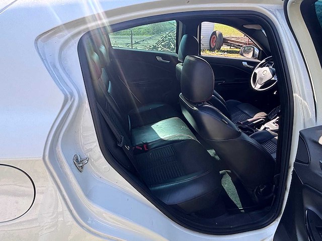 Alfa romeo - 2013 - giulietta - 1.4 t bns exec - personenauto - afbeelding 5 van  14