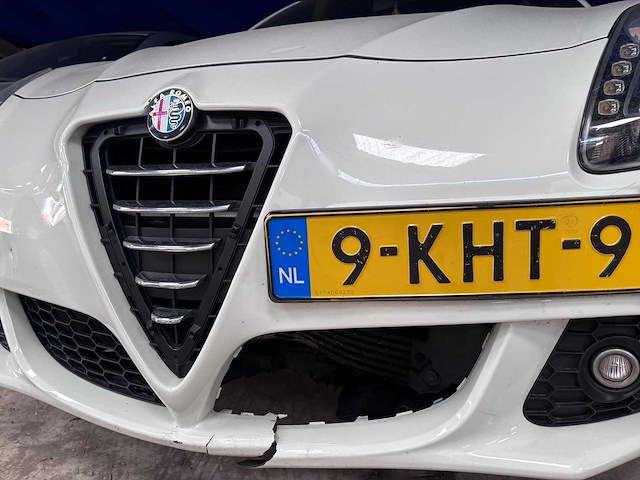 Alfa romeo - 2013 - giulietta - 1.4 t bns exec - personenauto - afbeelding 10 van  14