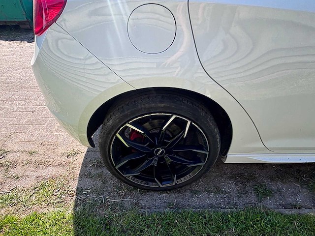 Alfa romeo - 2013 - giulietta - 1.4 t bns exec - personenauto - afbeelding 15 van  30