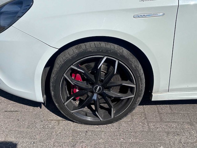 Alfa romeo - 2013 - giulietta - 1.4 t bns exec - personenauto - afbeelding 17 van  30