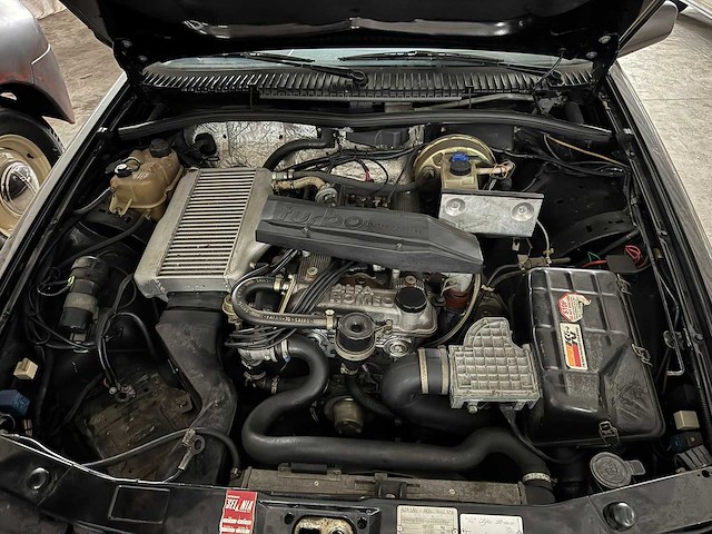 Alfa romeo - 75 - turbo america - oldtimer - afbeelding 3 van  14