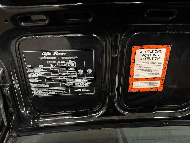 Alfa romeo - 75 - turbo america - oldtimer - afbeelding 5 van  14