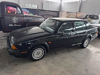 Alfa romeo - 75 - turbo america - oldtimer - afbeelding 7 van  14