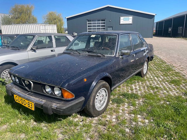 Alfa romeo - alfa 6 - alfa 6 2.5 automatic - alfa romeo alfa 6 2.5 v6 - afbeelding 1 van  13