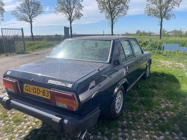 Alfa romeo - alfa 6 - alfa 6 2.5 automatic - alfa romeo alfa 6 2.5 v6 - afbeelding 10 van  13