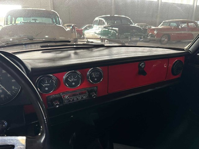 Alfa romeo - duetto - spider - oldtimer - afbeelding 9 van  11