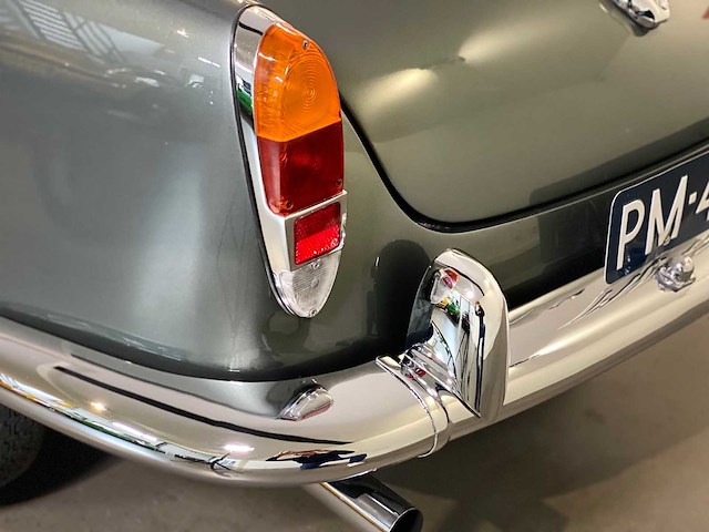 Alfa romeo - giulietta spider - cabriolet - oldtimer - afbeelding 2 van  55