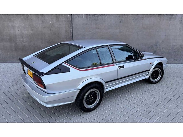 Alfa romeo - gtv 6 - grand prix edition - 2.5 v6 - 1986 - py-32-tt - afbeelding 29 van  31