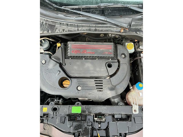 Alfa romeo - mito - 1.3 jtdm eco dist. - 21-tjg-8 - afbeelding 11 van  16