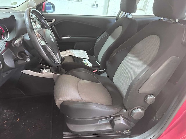 Alfa romeo - mito - 1.3 jtdm eco essent. - 30-rfr-5- 2011 - afbeelding 3 van  19