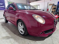 Alfa romeo - mito - 1.3 jtdm eco essent. - 30-rfr-5- 2011 - afbeelding 15 van  19