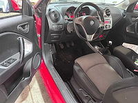 Alfa romeo - mito - 1.3 jtdm eco essent. - 30-rfr-5- 2011 - afbeelding 17 van  19