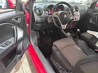 Alfa romeo - mito - 1.3 jtdm eco essent. - 30-rfr-5- 2011 - afbeelding 16 van  19