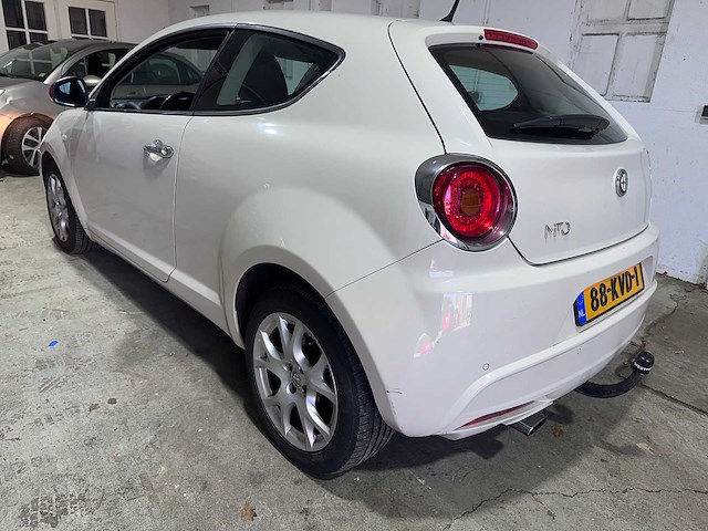 Alfa romeo - mito - 1.4 t distinctive - 88-kvd-1- 2010 - afbeelding 5 van  8