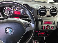 Alfa romeo - mito - 1.4 t distinctive - 88-kvd-1- 2010 - afbeelding 8 van  8