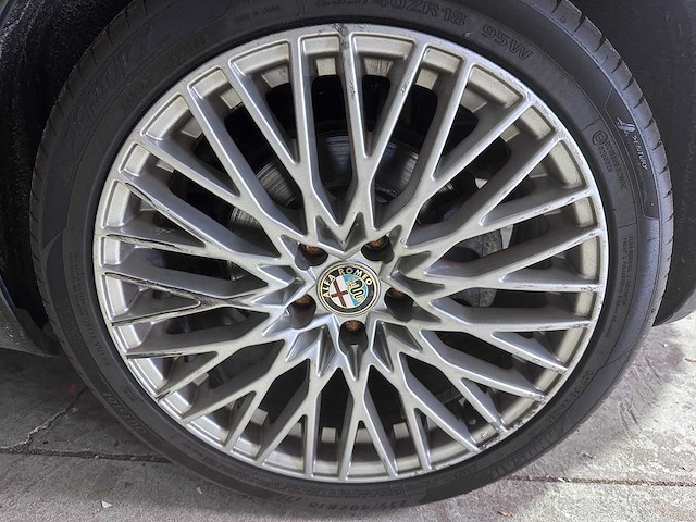 Alfa romeo - spider - 2.4 jtd exclusive - 51-xjd-6- 2008 - afbeelding 6 van  16