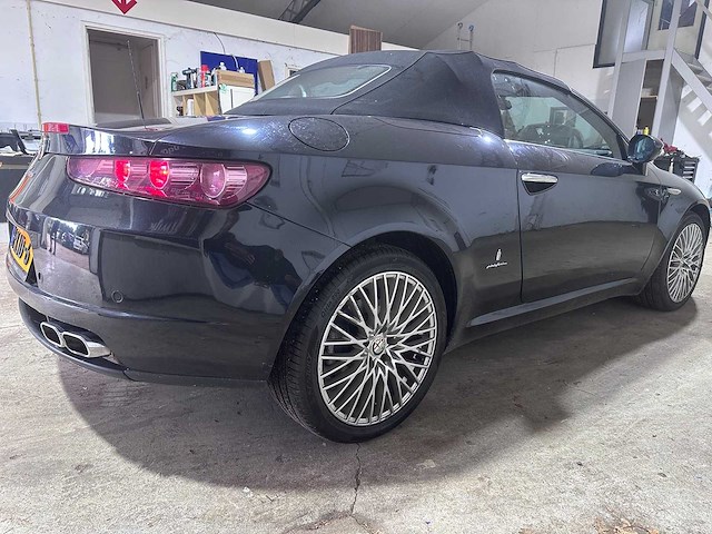 Alfa romeo - spider - 2.4 jtd exclusive - 51-xjd-6- 2008 - afbeelding 11 van  16