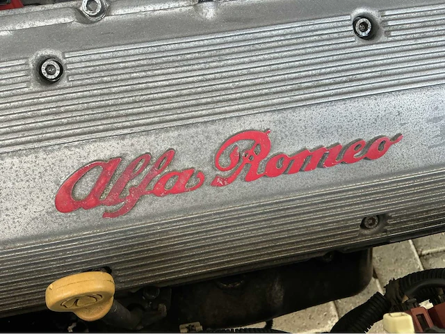 Alfa romeo 147 gta | 3.2 liter busso v6 | 250 pk | 2003 | youngtimer | handgeschakeld | 3 deurs | voorwielaandrijving | btw auto - afbeelding 18 van  38