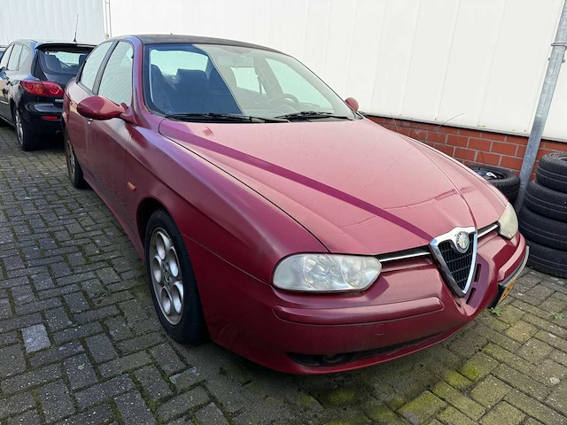 Alfa romeo 156 1.8 16v t spark lusso, 86-jb-zd - afbeelding 3 van  7