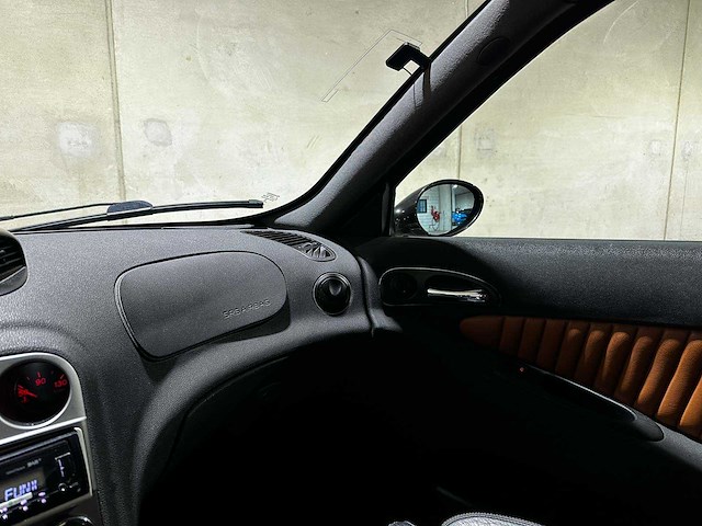 Alfa romeo 156 gta 3.2 v6 berlina 250pk 2003 (original-nl), 51-lv-rh youngtimer - afbeelding 20 van  44