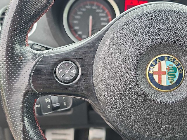 Alfa romeo 159 sportwagon 1.7 t distinctive 2013 | 20-zxb-6 - afbeelding 15 van  28