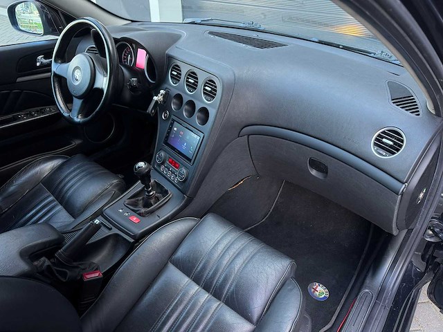 Alfa romeo 159 sportwagon 2.2 jts sport 2006 | 06-tn-tx iaw - afbeelding 6 van  34