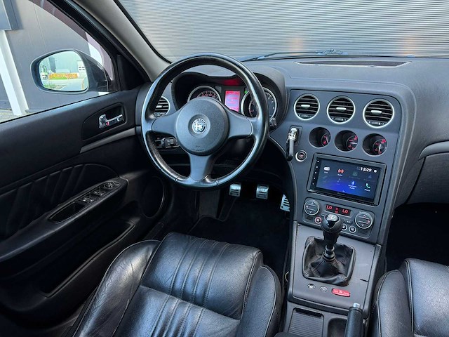Alfa romeo 159 sportwagon 2.2 jts sport 2006 | 06-tn-tx iaw - afbeelding 9 van  34