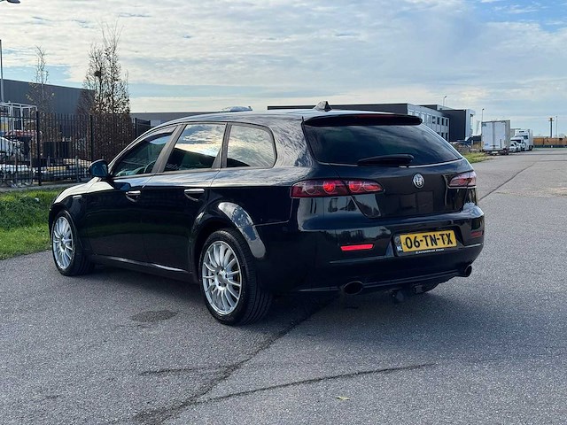 Alfa romeo 159 sportwagon 2.2 jts sport 2006 | 06-tn-tx iaw - afbeelding 20 van  34