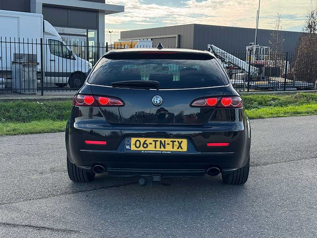 Alfa romeo 159 sportwagon 2.2 jts sport 2006 | 06-tn-tx iaw - afbeelding 21 van  34