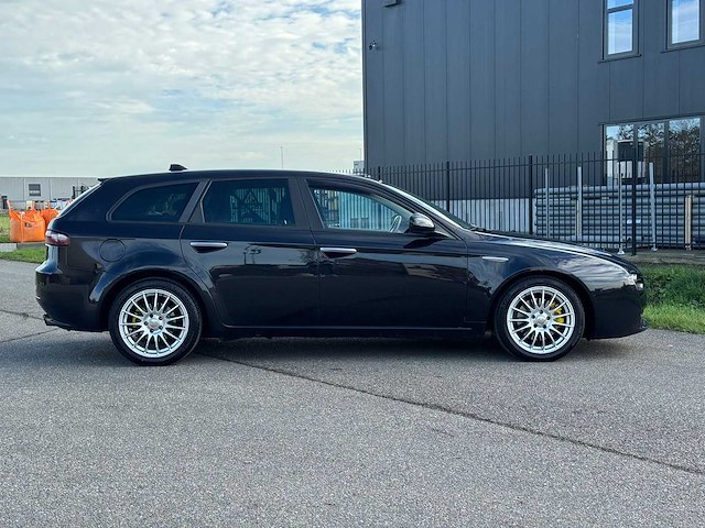 Alfa romeo 159 sportwagon 2.2 jts sport 2006 | 06-tn-tx iaw - afbeelding 22 van  34