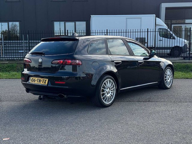 Alfa romeo 159 sportwagon 2.2 jts sport 2006 | 06-tn-tx iaw - afbeelding 24 van  34
