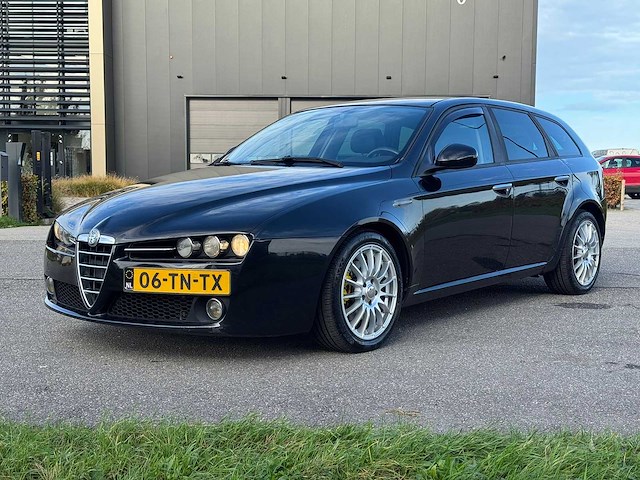 Alfa romeo 159 sportwagon 2.2 jts sport 2006 | 06-tn-tx iaw - afbeelding 27 van  34