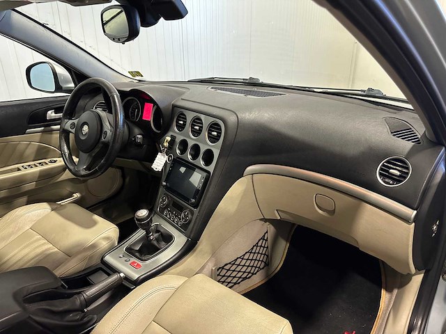 Alfa romeo 159 sportwagon 2.4 jtd elegante q4 l-786-vt - afbeelding 3 van  20