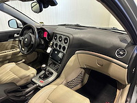 Alfa romeo 159 sportwagon 2.4 jtd elegante q4 l-786-vt - afbeelding 3 van  20