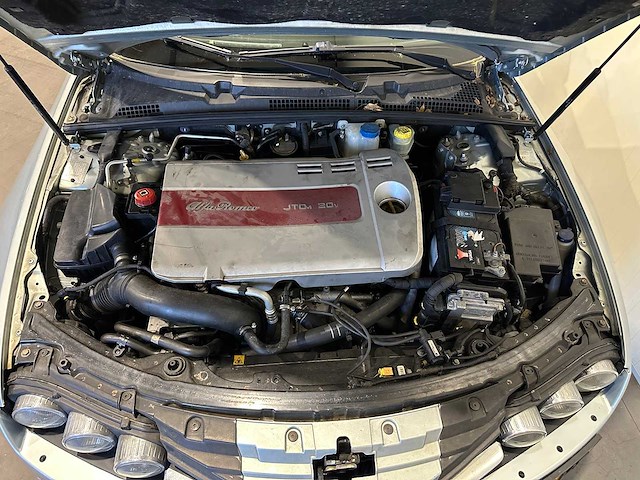 Alfa romeo 159 sportwagon 2.4 jtd elegante q4 l-786-vt - afbeelding 11 van  20