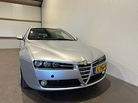 Alfa romeo 159 sportwagon 2.4 jtd elegante q4 l-786-vt - afbeelding 19 van  20