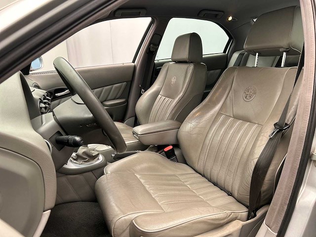 Alfa romeo 166 2.4 jtd m.jet distinctive 2007 | zh-807-l - afbeelding 37 van  49
