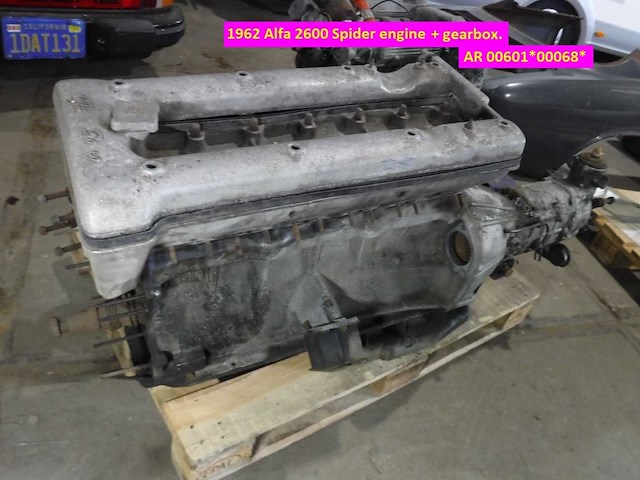 Alfa romeo 2600 spider engine & gearbox | original italian classic drivetrain - afbeelding 10 van  12
