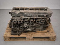 Alfa romeo 2600 spider six-cylinder engine | original italian classic engine - afbeelding 1 van  5