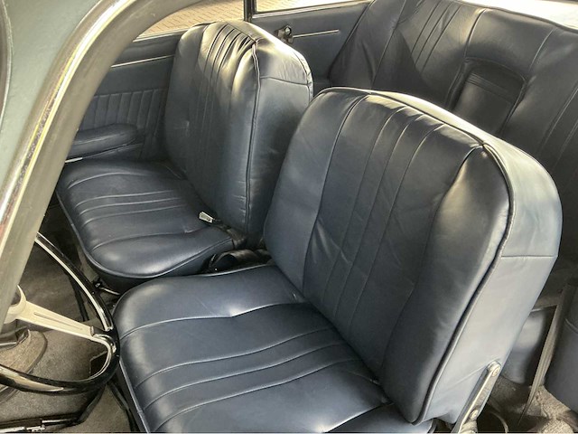 Alfa romeo 2600 sprint | 2.6 | 1964 | 145 pk | youngtimer - afbeelding 7 van  21