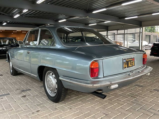 Alfa romeo 2600 sprint | 2.6 | 1964 | 145 pk | youngtimer - afbeelding 21 van  21