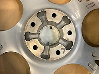 Alfa romeo 7,5jx17h2 velg - afbeelding 3 van  3