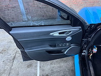 Alfa romeo giulia 2.0 280pk 2018 - afbeelding 8 van  19