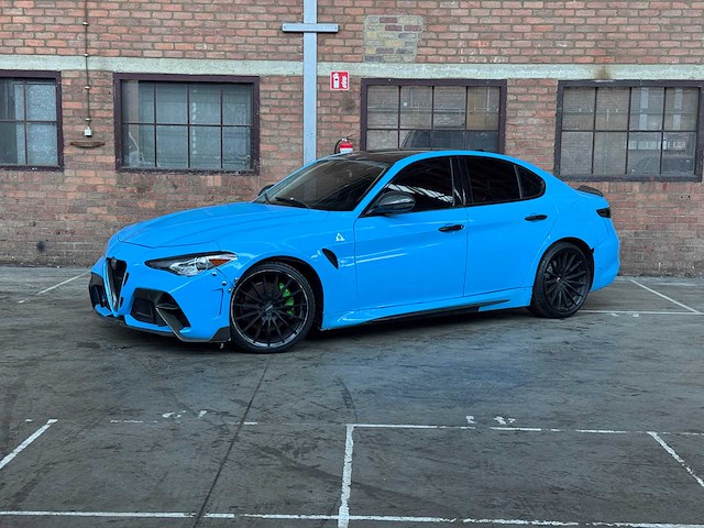 Alfa romeo giulia 2.0 280pk 2018 - afbeelding 1 van  19