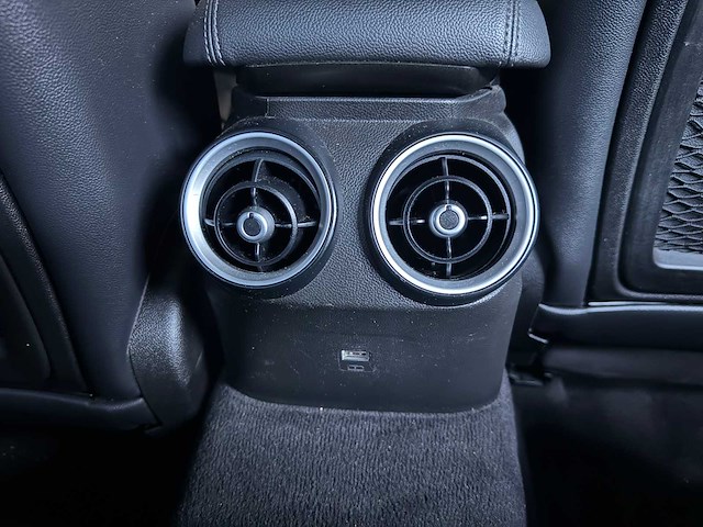 Alfa romeo giulia 2.0 280pk 2018 - afbeelding 13 van  19