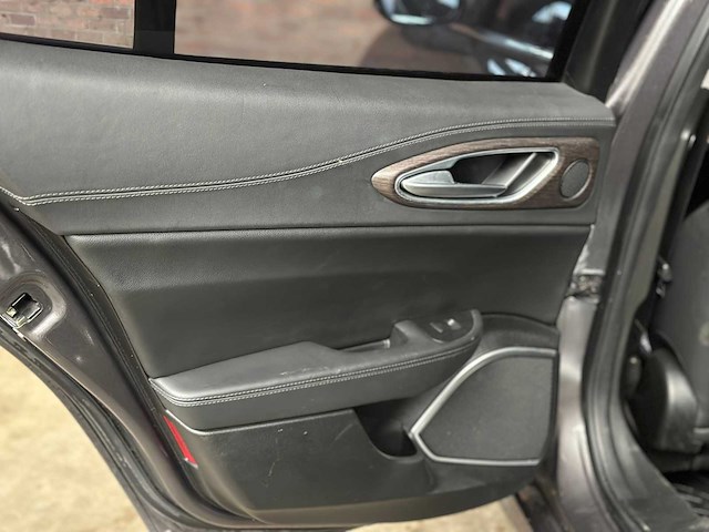 Alfa romeo giulia 2.0 t awd veloce repetti b4 + gepantserd 280pk 2019, jdk-05-s - afbeelding 39 van  66