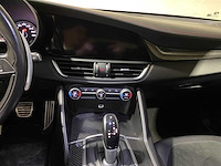 Alfa romeo giulia 2.9 v6 quadrifoglio 510pk 2016, hdv-68-v - afbeelding 7 van  17