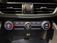 Alfa romeo giulia 2.9 v6 quadrifoglio 510pk 2016, hdv-68-v - afbeelding 8 van  17